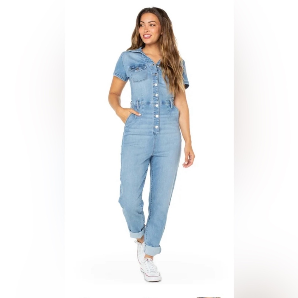 Slim Fit Short Sleeve Boilersuit Denim Jumpsuit